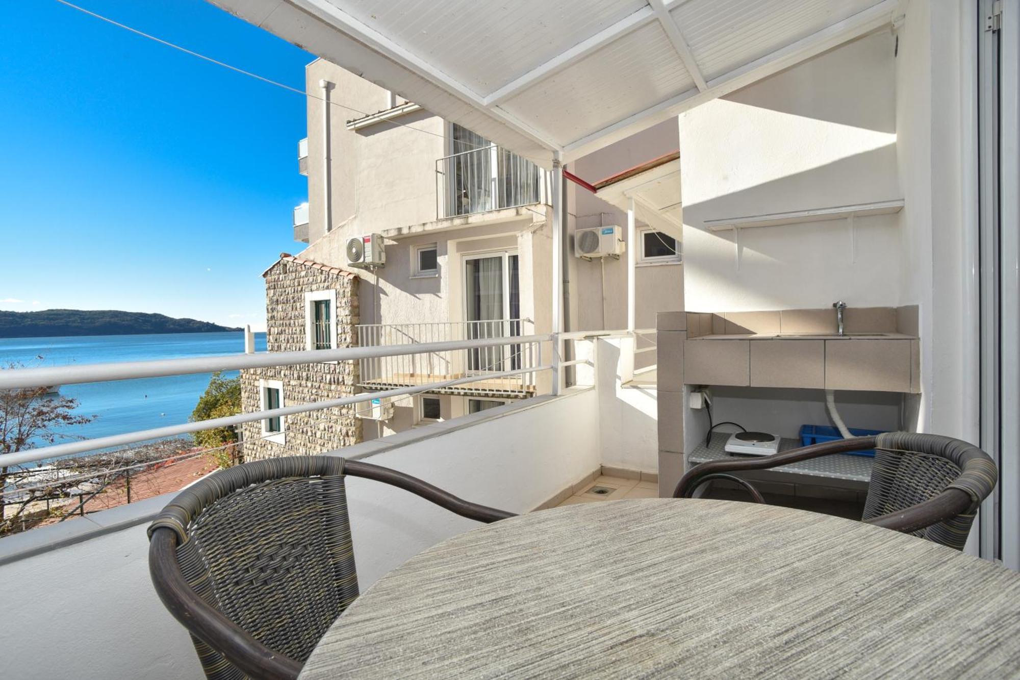 Apartments Milos Kaladjurdjevic Будва Екстериор снимка